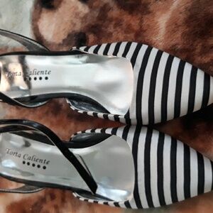 Torta Caliente Heels